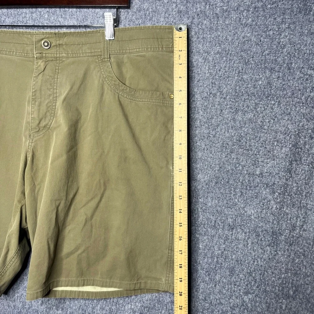 Kuhl Renegade Khaki Tan Hiking Shorts Mens 42 Style 5228 Stretch Outdoor
